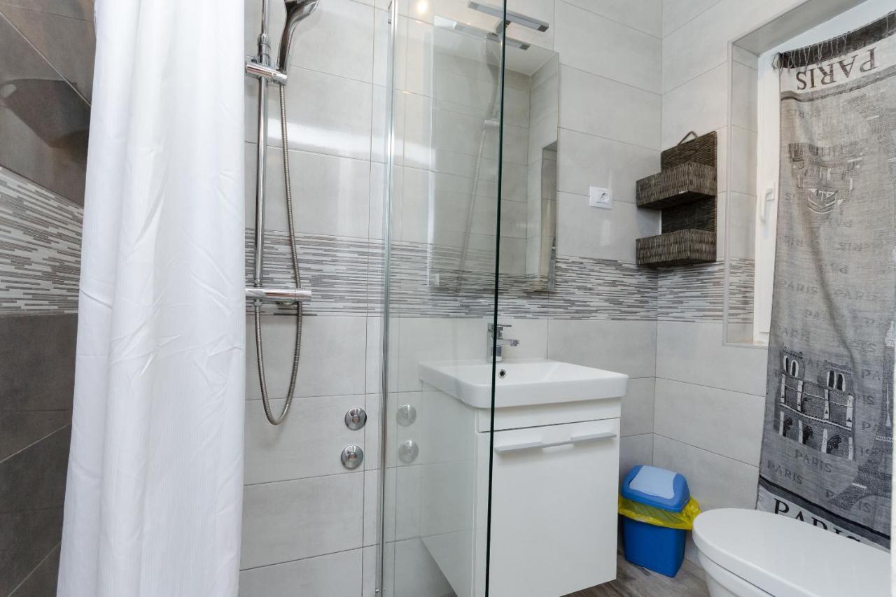 Apartments Milan Rakalj Экстерьер фото