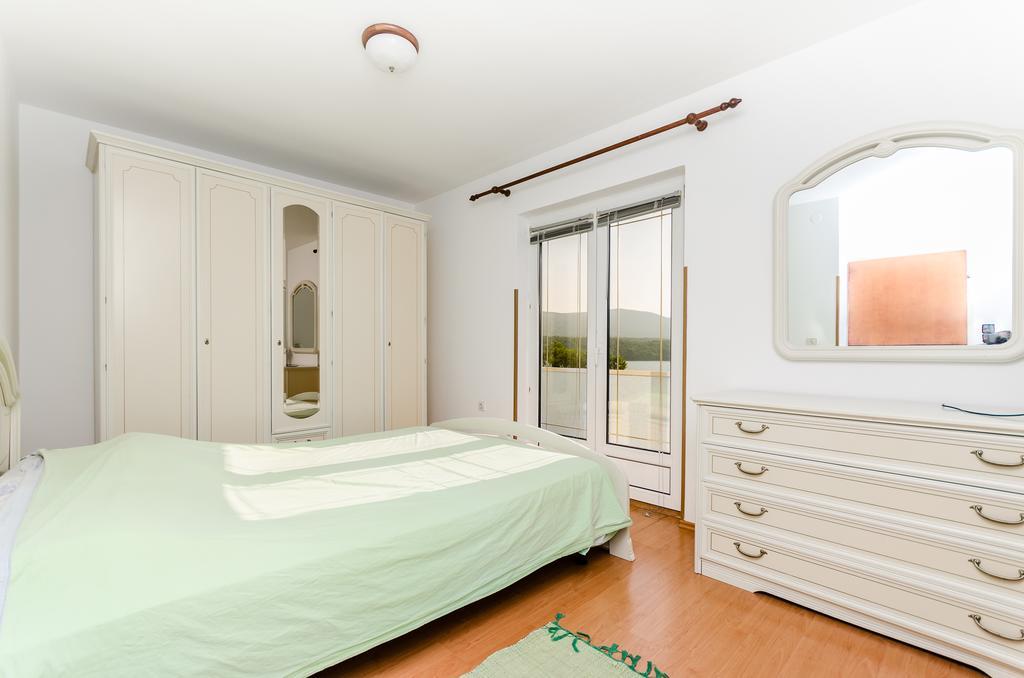 Apartments Milan Rakalj Экстерьер фото